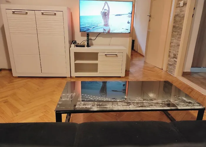Apartment Mm Split